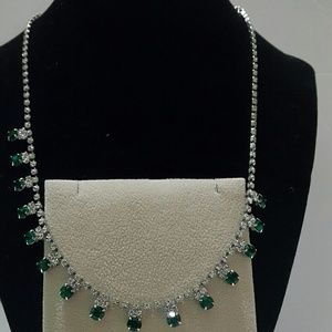 Beautiful, Brand NEW, Unworn, fashion necklace